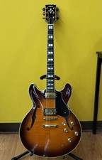 YAMAHA SA2200 Semi-Hollow