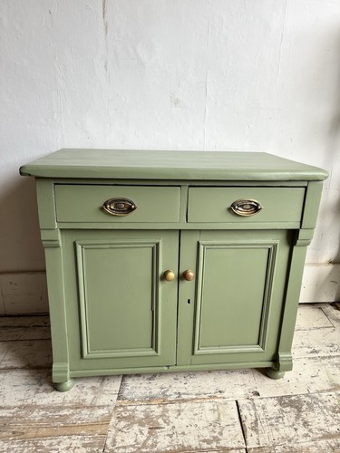 Small low green 1930 - low,