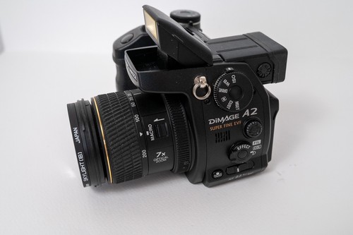 Konica minolta dimage 8mp - konica, a2
