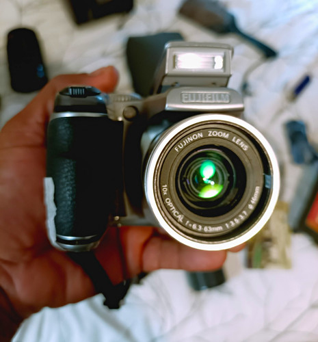 Fujifilm finepix s5700 - finepix, 7.1mp