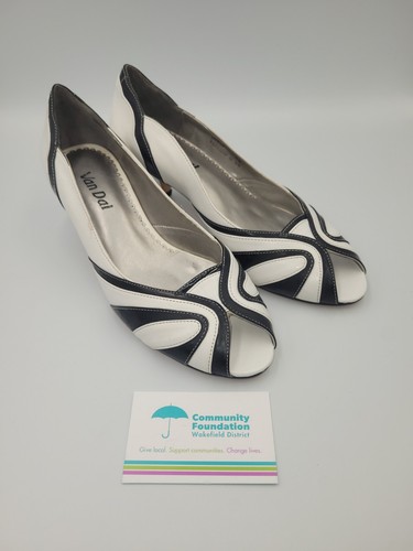 Ladies van dal - shoes, size