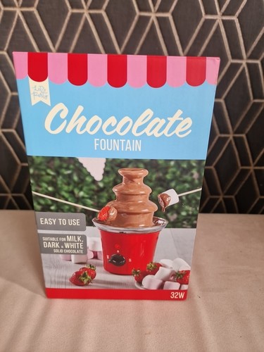 Small chocolate fountain - small,
