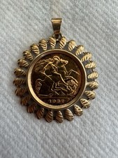 1982 Half Gold Sovereign Coin