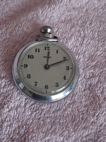 Rare vintage 1957 smiths - rare,