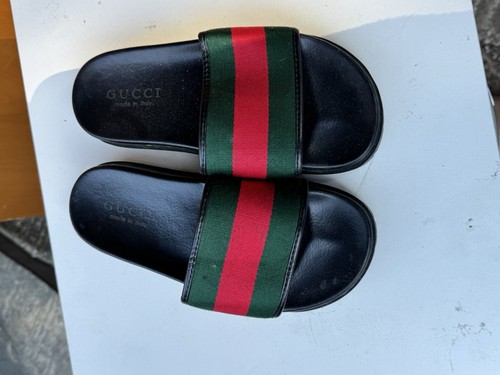 Gucci flip flops - gucci,