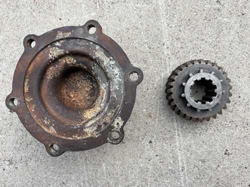Land rover series gear box - gear,
