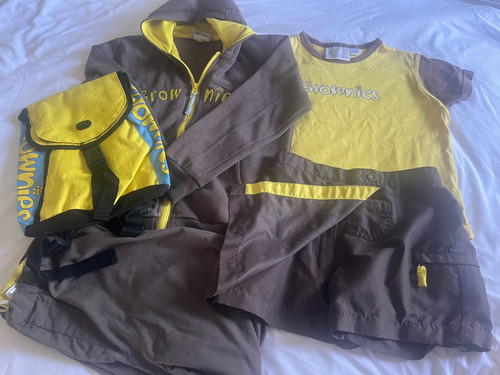 Budget brownie uniform - budget,