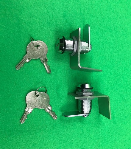 Ute lid locks fits - ute,