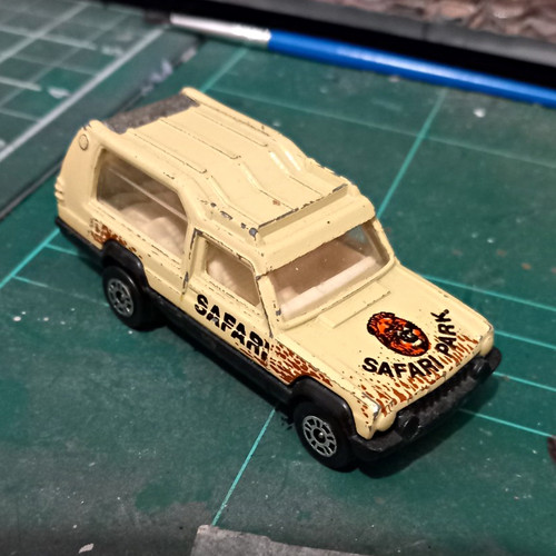 Corgi safari park diecast car - safari,