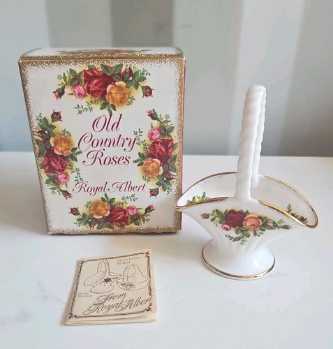 1962 royal albert bone china - albert,