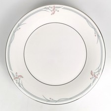 Royal Doulton Carnation Dinner