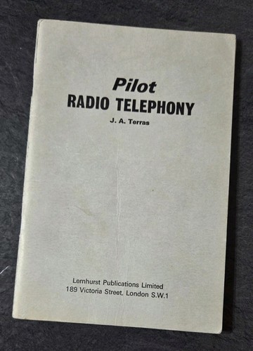 Pilot radio telephony pocket - pilot,