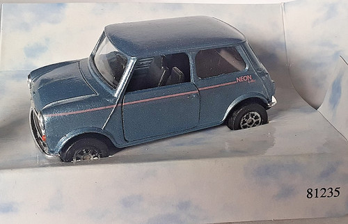 Boxed 1991 corgi - 94145, austin