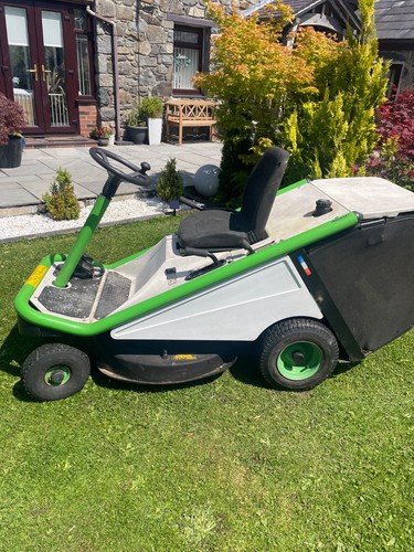 Etesia ride petrol - on, mower