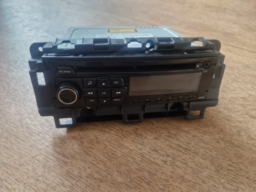 Peugeot 208 mk1 - stereo, head