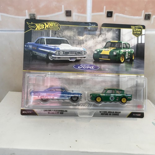 Hot wheels premium twin - 1:64,