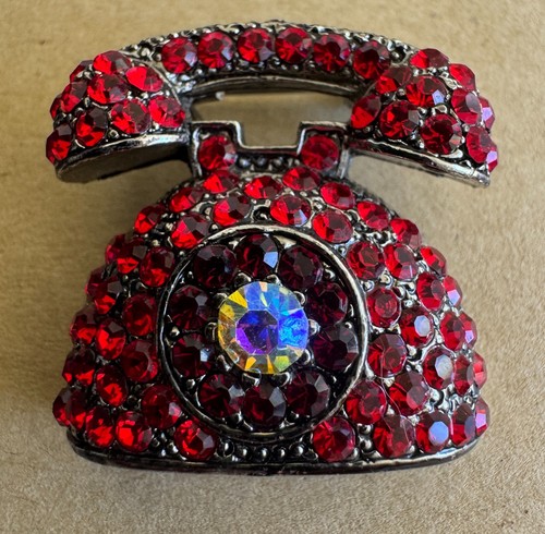 Butler wilson charm brooch - &,