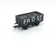 Graham Farish N Gauge Wagon - Bernard T Frost 7 Plank - 2111