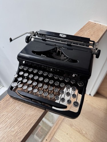 Nice antique model - model, royal