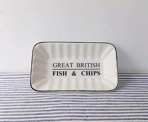 Poole pottery fish chips - &,