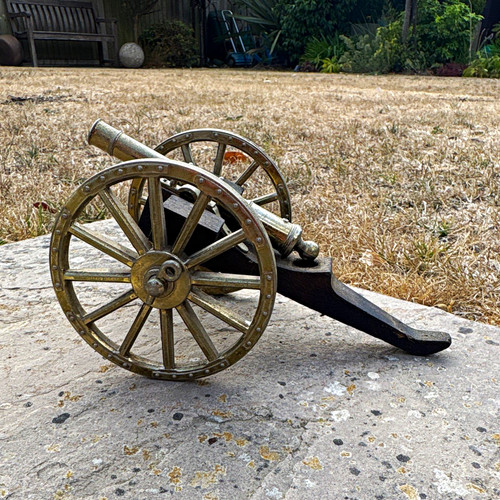 Brass cannon model - model, with