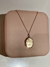 Antique Gold Locket 9ct Gold