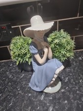 Lladro Nao Figurine La Pamela