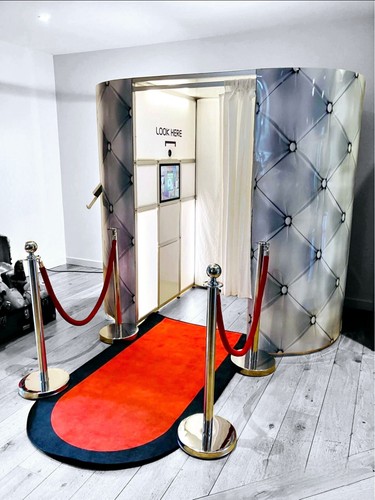 Photo booth for hire - for,