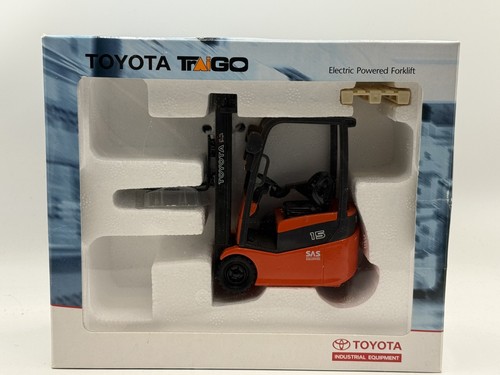 Kyosho toyota traigo - toyota,
