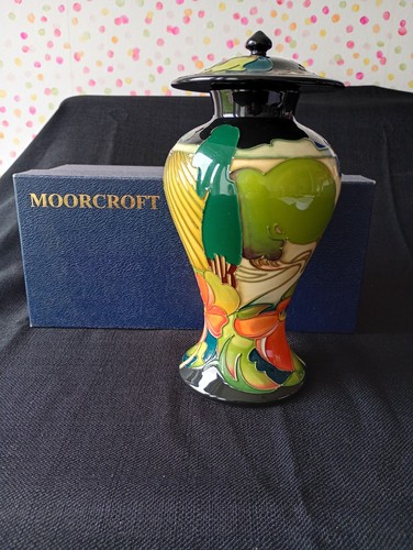 Moorcroft ryden fields jar and - moorcroft,