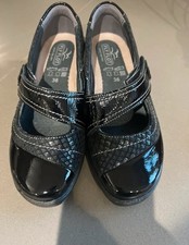 Fly Flot Patent Leather Mary