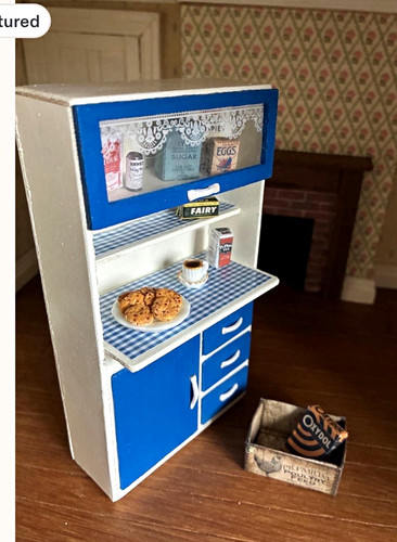 Dolls house scale artisan - dolls, 1:12
