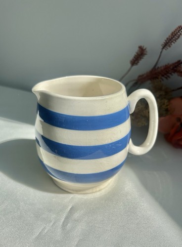 Vtg blue white striped milk - &,