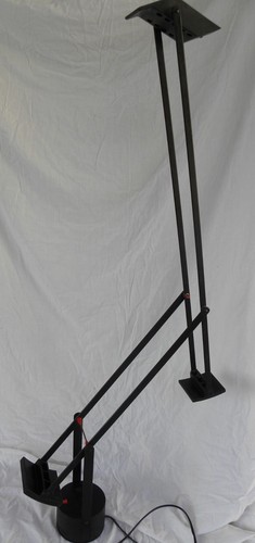 Artemide lamp model tizio - artemide,