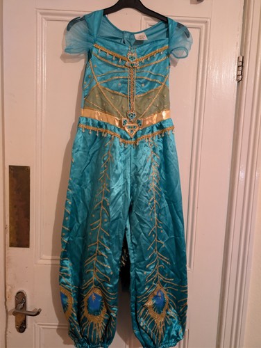 Disney store aladdin princess - aladdin,