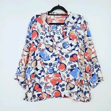 Masai Clothing Floral Dobra