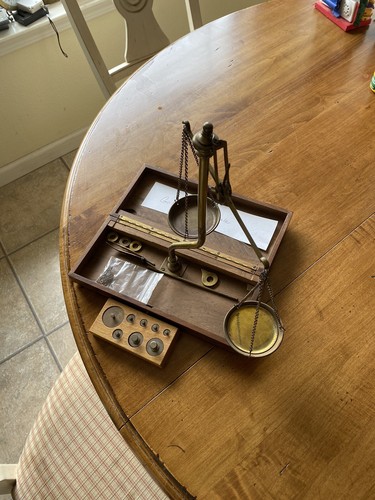 Gold weighing scale - weighing,