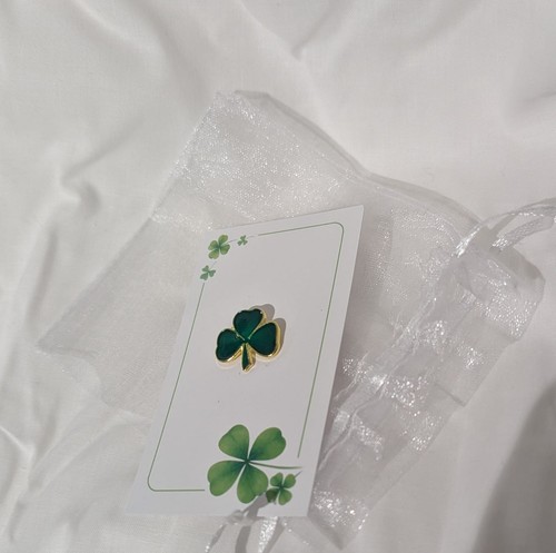 Shamrock pin badge irish - badge, st
