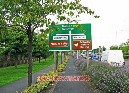 Photo merry hill quarry bank - photo,