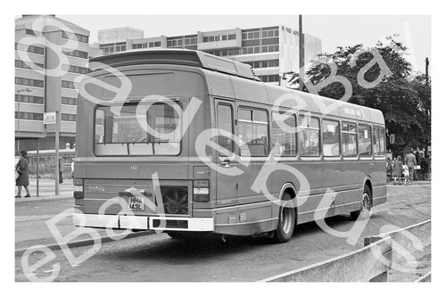 Bus photograph midland red - red, nbc