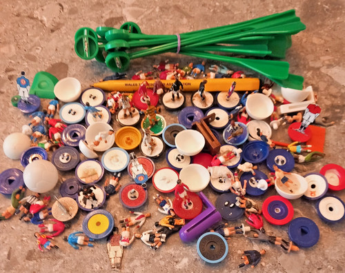 100 subbuteo repairs - ,