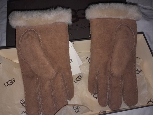 New box ugg - bailey, glove