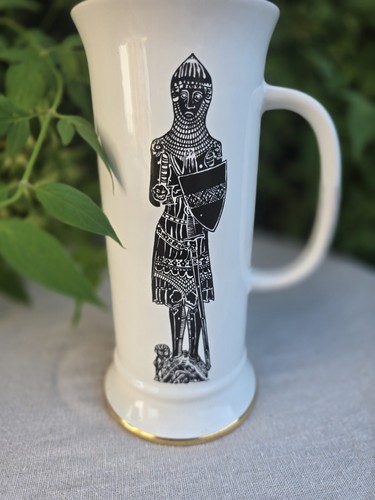 Vintage sylvac medieval knight - sylvac,