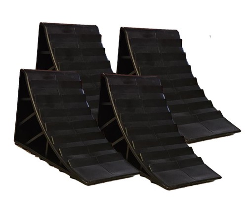 Vehicle wheel chocks - wheel, handle