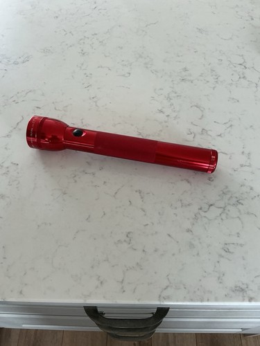 Mag lite cell torch - 3d,
