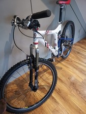 GT XCR-1000 Team White  Retro