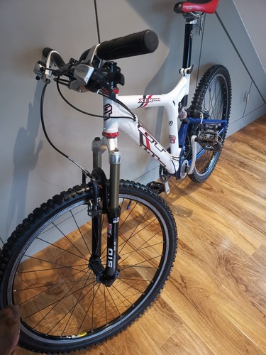Xcr 1000 team - white,