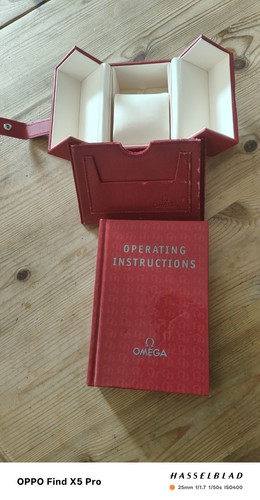 Omega box card - ,card, holder