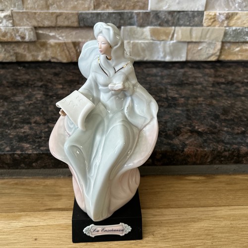 Galos porcelain figurine - ,