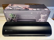 Vinyl Silhouette Cameo 5